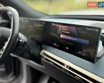 Серый БМВ iX, объемом двигателя 0 л и пробегом 38 тыс. км за 45700 $, фото 29 на Automoto.ua