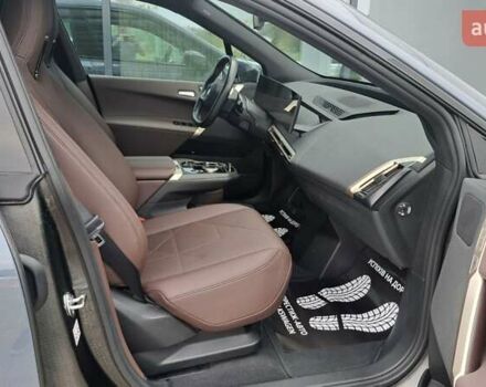 Серый БМВ iX, объемом двигателя 0 л и пробегом 49 тыс. км за 45500 $, фото 26 на Automoto.ua
