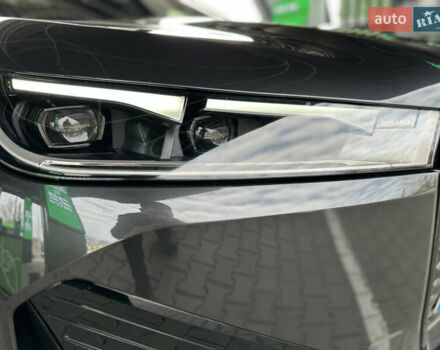 Серый БМВ iX, объемом двигателя 0 л и пробегом 38 тыс. км за 62500 $, фото 14 на Automoto.ua