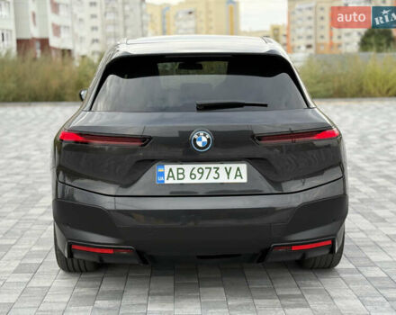 Серый БМВ iX, объемом двигателя 0 л и пробегом 38 тыс. км за 45700 $, фото 15 на Automoto.ua