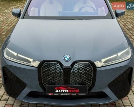 Сірий БМВ iX, об'ємом двигуна 0 л та пробігом 40 тис. км за 52999 $, фото 10 на Automoto.ua