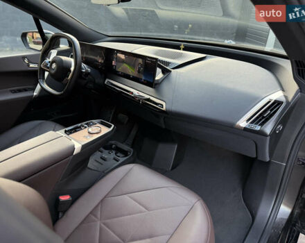 Серый БМВ iX, объемом двигателя 0 л и пробегом 30 тыс. км за 49500 $, фото 22 на Automoto.ua