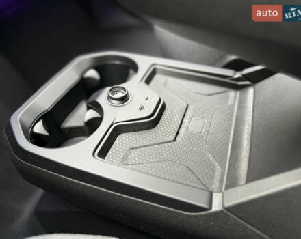 Серый БМВ iX, объемом двигателя 0 л и пробегом 38 тыс. км за 45700 $, фото 46 на Automoto.ua