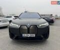 Серый БМВ iX, объемом двигателя 0 л и пробегом 32 тыс. км за 72900 $, фото 2 на Automoto.ua