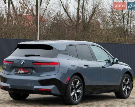 Сірий БМВ iX, об'ємом двигуна 0 л та пробігом 40 тис. км за 52999 $, фото 3 на Automoto.ua