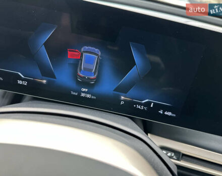 Серый БМВ iX, объемом двигателя 0 л и пробегом 38 тыс. км за 62500 $, фото 44 на Automoto.ua