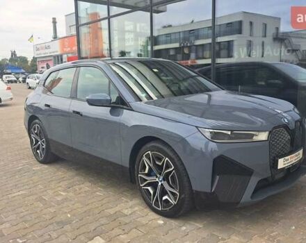 Серый БМВ iX, объемом двигателя 0 л и пробегом 49 тыс. км за 45500 $, фото 17 на Automoto.ua
