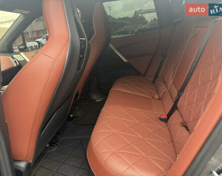 Серый БМВ iX, объемом двигателя 0 л и пробегом 19 тыс. км за 77000 $, фото 24 на Automoto.ua