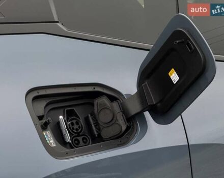 Сірий БМВ iX, об'ємом двигуна 0 л та пробігом 40 тис. км за 52999 $, фото 27 на Automoto.ua