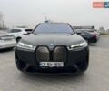 Серый БМВ iX, объемом двигателя 0 л и пробегом 32 тыс. км за 72900 $, фото 1 на Automoto.ua
