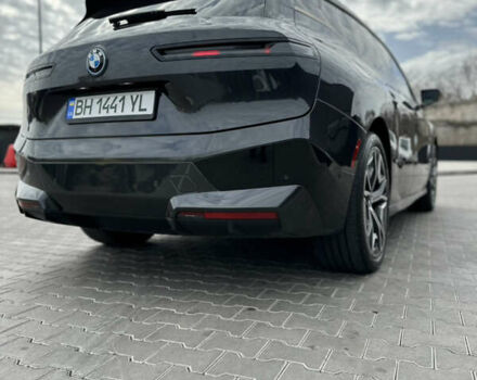 Серый БМВ iX, объемом двигателя 0 л и пробегом 38 тыс. км за 62500 $, фото 31 на Automoto.ua