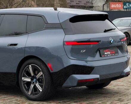 Сірий БМВ iX, об'ємом двигуна 0 л та пробігом 40 тис. км за 52999 $, фото 23 на Automoto.ua