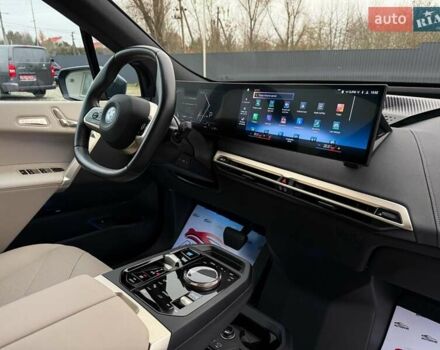 Сірий БМВ iX, об'ємом двигуна 0 л та пробігом 40 тис. км за 52999 $, фото 77 на Automoto.ua
