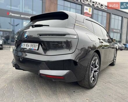 Серый БМВ iX, объемом двигателя 0 л и пробегом 32 тыс. км за 72900 $, фото 14 на Automoto.ua