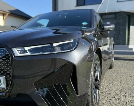 Серый БМВ iX, объемом двигателя 0 л и пробегом 35 тыс. км за 47500 $, фото 20 на Automoto.ua