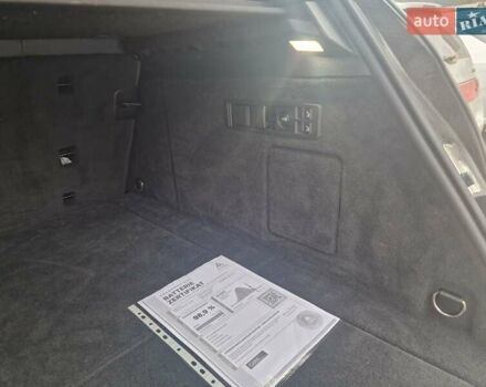 Серый БМВ iX, объемом двигателя 0 л и пробегом 30 тыс. км за 51700 $, фото 9 на Automoto.ua