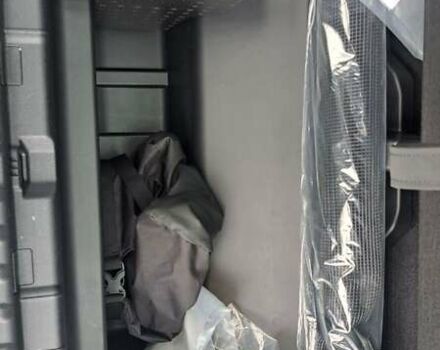 Серый БМВ iX, объемом двигателя 0 л и пробегом 49 тыс. км за 45500 $, фото 31 на Automoto.ua