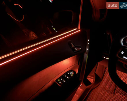 Серый БМВ iX, объемом двигателя 0 л и пробегом 47 тыс. км за 58500 $, фото 52 на Automoto.ua