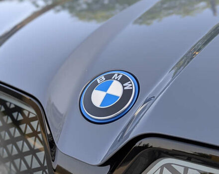 Серый БМВ iX, объемом двигателя 0 л и пробегом 47 тыс. км за 58500 $, фото 10 на Automoto.ua