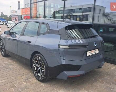 Серый БМВ iX, объемом двигателя 0 л и пробегом 49 тыс. км за 45500 $, фото 6 на Automoto.ua