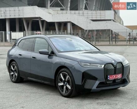 Серый БМВ iX, объемом двигателя 0 л и пробегом 106 тыс. км за 55500 $, фото 36 на Automoto.ua