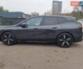 Серый БМВ iX, объемом двигателя 0 л и пробегом 30 тыс. км за 51700 $, фото 2 на Automoto.ua