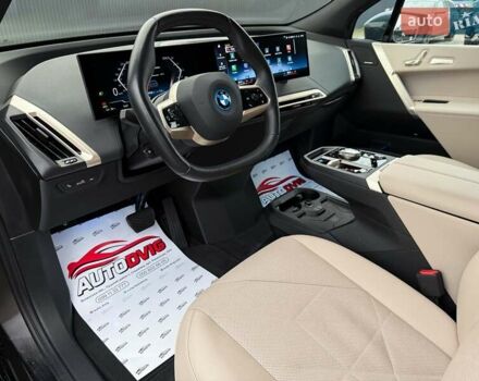 Сірий БМВ iX, об'ємом двигуна 0 л та пробігом 40 тис. км за 52999 $, фото 38 на Automoto.ua