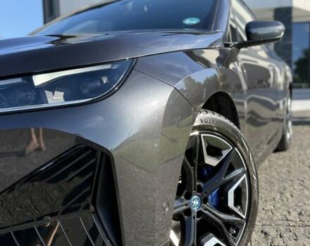 Серый БМВ iX, объемом двигателя 0 л и пробегом 35 тыс. км за 47500 $, фото 27 на Automoto.ua