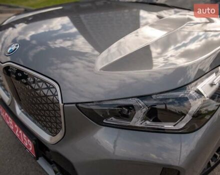 Серый БМВ iX, объемом двигателя 0 л и пробегом 4 тыс. км за 36000 $, фото 12 на Automoto.ua