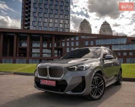 Серый БМВ iX, объемом двигателя 0 л и пробегом 4 тыс. км за 36000 $, фото 6 на Automoto.ua