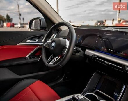 Серый БМВ iX, объемом двигателя 0 л и пробегом 4 тыс. км за 36000 $, фото 18 на Automoto.ua