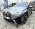 Серый БМВ iX, объемом двигателя 0 л и пробегом 49 тыс. км за 79500 $, фото 7 на Automoto.ua