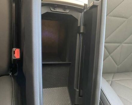 Сірий БМВ iX, об'ємом двигуна 0 л та пробігом 11 тис. км за 79800 $, фото 38 на Automoto.ua