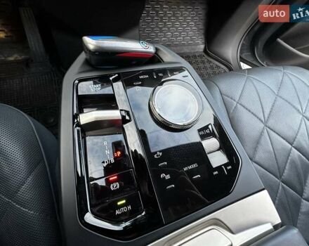 БМВ iX 2023 у Івано-Франківську на Automoto.ua Сірий БМВ iX, об'ємом двигуна 0 л та пробігом 32 тис. км за 69800 $, фото 48 на Automoto.ua
