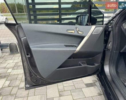Серый БМВ iX, объемом двигателя 0 л и пробегом 49 тыс. км за 79500 $, фото 13 на Automoto.ua