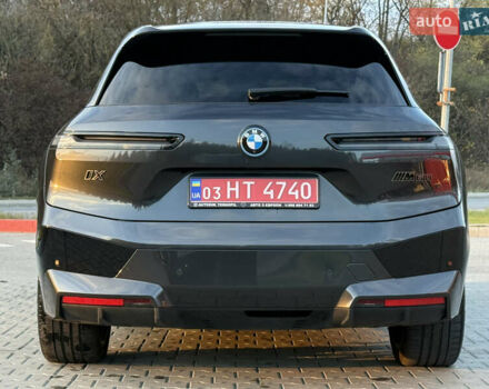 Серый БМВ iX, объемом двигателя 0 л и пробегом 50 тыс. км за 68900 $, фото 7 на Automoto.ua