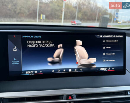 Серый БМВ iX, объемом двигателя 0 л и пробегом 50 тыс. км за 68900 $, фото 34 на Automoto.ua