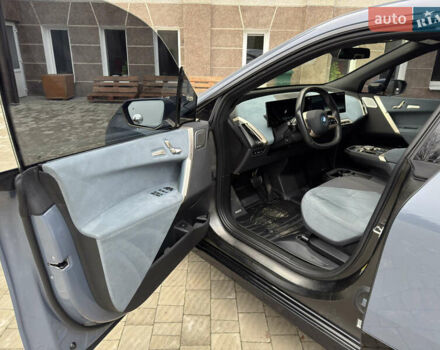 Сірий БМВ iX, об'ємом двигуна 0 л та пробігом 80 тис. км за 52400 $, фото 30 на Automoto.ua