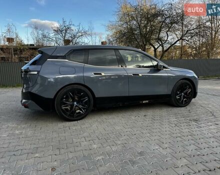 БМВ iX 2023 у Івано-Франківську на Automoto.ua Сірий БМВ iX, об'ємом двигуна 0 л та пробігом 32 тис. км за 69800 $, фото 17 на Automoto.ua