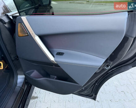 Серый БМВ iX, объемом двигателя 0 л и пробегом 50 тыс. км за 68900 $, фото 25 на Automoto.ua