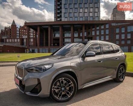 Серый БМВ iX, объемом двигателя 0 л и пробегом 4 тыс. км за 36000 $, фото 8 на Automoto.ua