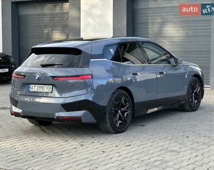 БМВ iX 2023 у Івано-Франківську на Automoto.ua Сірий БМВ iX, об'ємом двигуна 0 л та пробігом 32 тис. км за 69800 $, фото 23 на Automoto.ua