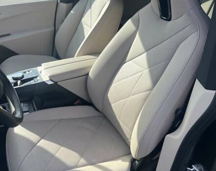 Сірий БМВ iX, об'ємом двигуна 0 л та пробігом 37 тис. км за 54900 $, фото 9 на Automoto.ua