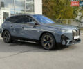 Серый БМВ iX, объемом двигателя 0 л и пробегом 15 тыс. км за 74400 $, фото 11 на Automoto.ua