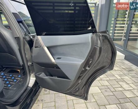 Серый БМВ iX, объемом двигателя 0 л и пробегом 49 тыс. км за 79500 $, фото 34 на Automoto.ua
