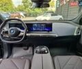 Серый БМВ iX, объемом двигателя 0 л и пробегом 20 тыс. км за 52900 $, фото 20 на Automoto.ua
