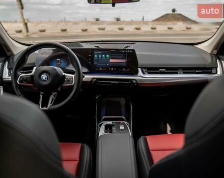 Серый БМВ iX, объемом двигателя 0 л и пробегом 4 тыс. км за 36000 $, фото 17 на Automoto.ua