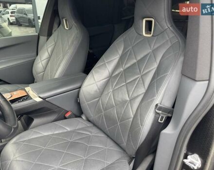 Серый БМВ iX, объемом двигателя 0 л и пробегом 49 тыс. км за 79500 $, фото 19 на Automoto.ua
