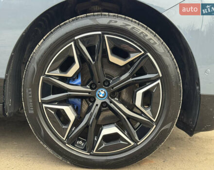 Сірий БМВ iX, об'ємом двигуна 0 л та пробігом 80 тис. км за 52400 $, фото 43 на Automoto.ua