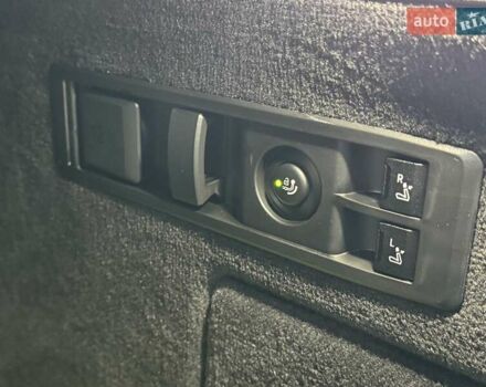 Сірий БМВ iX, об'ємом двигуна 0 л та пробігом 100 тис. км за 52900 $, фото 29 на Automoto.ua